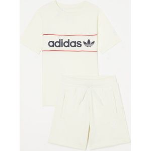adidas Set met T-shirt en korte joggingbroek 2-delig