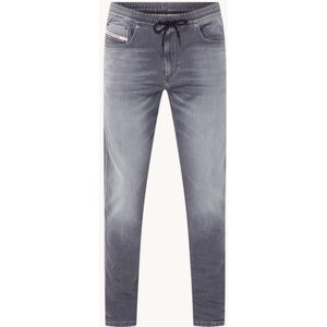 Diesel D-Strukt JoggJeans® slim fit jeans met gekleurde wassing