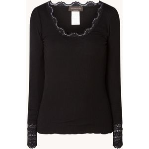 Rosemunde Longsleeve in zijdeblend met structuur en details van kant