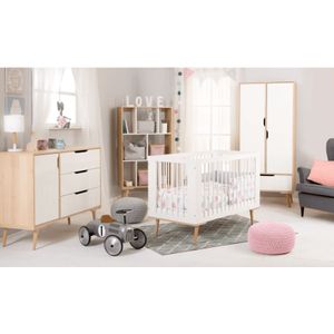 Babykamer Marloes Wit: Ledikant & Commode