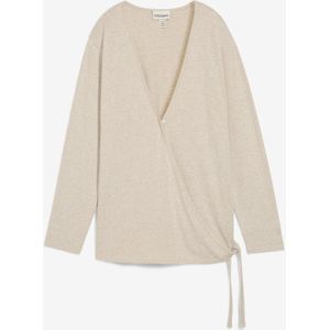 Wikkelvest in een gebreide look