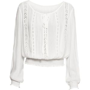 Blouse met gehaakte kant