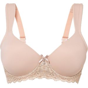 Voorgevormde bh met gewatteerde schouderbandjes