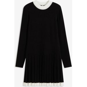 Gebreide jurk van een viscosemix