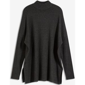 Cape trui in een zachte viscosemix