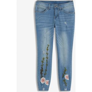 Jeans met borduursel