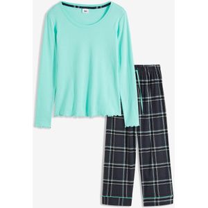 Pyjama met geribd shirt en flanelle broek