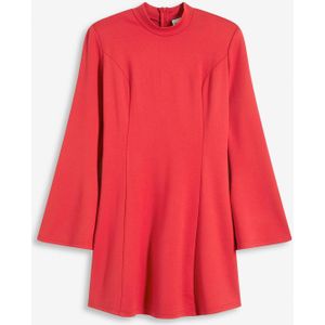 Mini jurk in A-lijn en trompetmouwen