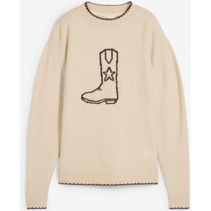 Fijn gebreide trui met oversized schouders