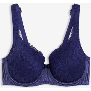 Voorgevormde bh met gewatteerde schouderbandjes