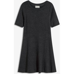 Gebreide jurk van een zachte viscosemix