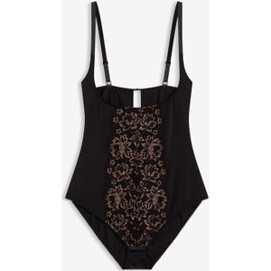 Licht corrigerende body met glanseffect