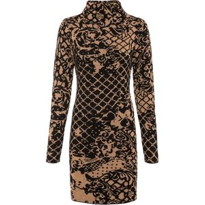 Accentuerende, gebreide jurk met opstaande kraag