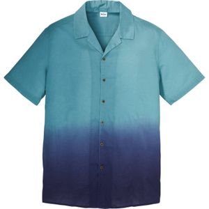 Overhemd van zomers materiaal met korte mouwen