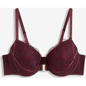 Voorgevormde bh met comfortabele sluiting aan de voorkant