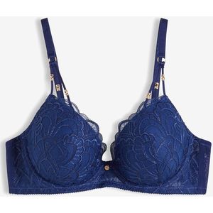Voorgevormde bh met prachtig borduursel