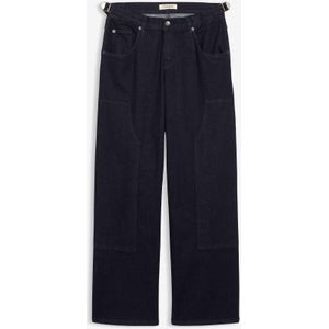 Wide leg jeans, mid waist