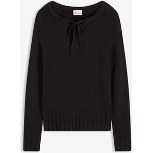 Grof gebreide trui met strik