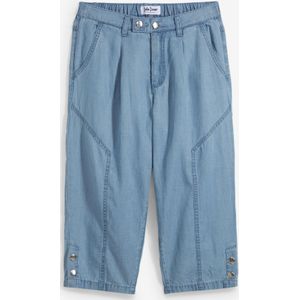 Mid waist capri jeans, wide leg