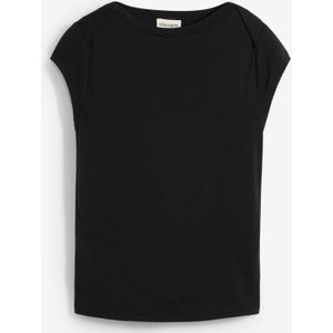 Geribde top van een zachte modalmix