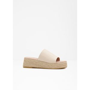 Plateau slippers