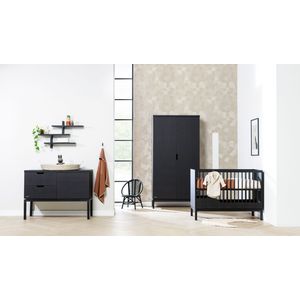 Kidsmill Savi Babykamer Zwart Eiken | Bed 70 x 140 cm + Commode