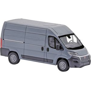 Busch 54602 H0 Auto Fiat Ducato, grijs