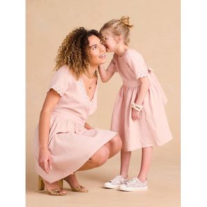Feestelijke jurk voor meisjes, matchy matchy moeder/dochter capsule roze (poederkleur)