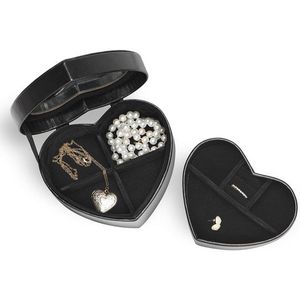 Gillian Jones - Jewelry box - heart shaped