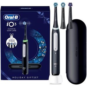 Oral-B - iO3 - Tandenborstel - Zwart - Gift Pack met Travel Case en 2 extra opzetborstels