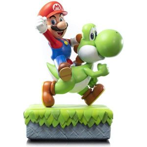 First 4 Figures - Super Mario Statue: Mario And Yoshi Standaard Edition - Figuur