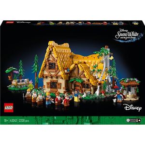 LEGO Disney 43242 Huisje van Sneeuwwitje en de zeven dwergen