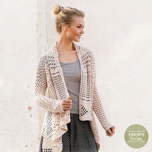 Patroon Gehaakt Vierkant Vest "Blossoming Beauty" met kantpatroon - Drops Design