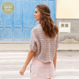 Patroon Gebreide Bolero met Golfpatroon "Billowing Rose" met Drops Big Merino wol