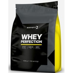 Whey Perfection | Body & Fit | Banana Milkshake | 4,53 kg (162 shakes)