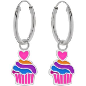 Zilveren oorringen met hanger, kleurige cupcake met hartje