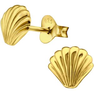 Gold plated oorstekers, schelp