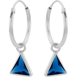 Zilveren oorringen met hanger, driehoekvormige cubic zirkonia steen kleur capri blue