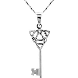 Zilveren ketting met hanger, sleutel met triquetra