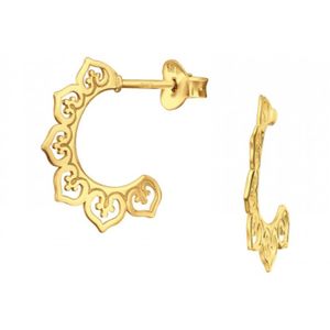 Gold plated oorstekers, opengewerkte halve cirkel met sierlijke harten