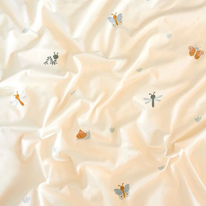 Roommate Dekbedovertrek Baby Bugs 140 x 200 cm met kussen 60 x 60 cm