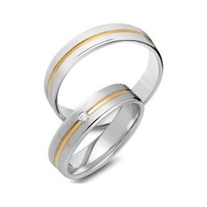 Trouwringen 8 karaat geel witgoud met Diamant