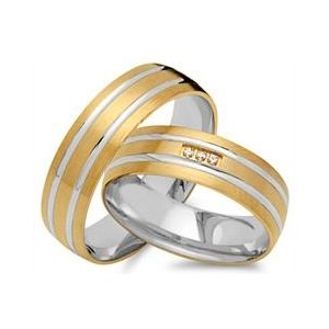 Trouwringen 14 karaat geel-witgoud 3 briljanten