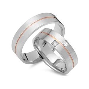 Trouwringen 8 karaat rood-wit goud 2 briljanten