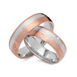 Trouwringen 18 karaat rood-wit goud 3 Diamanten