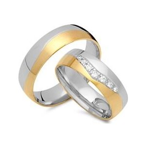 Trouwringen 8 karaat geel-wit goud 7 Diamanten