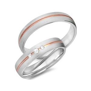 Trouwringen 8 karaat rood-wit goud 3 Diamanten