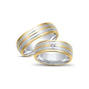 Trouwringen 8 karaat geel witgoud met Diamant