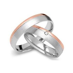 Trouwringen 8 karaat rood-wit goud met Diamant