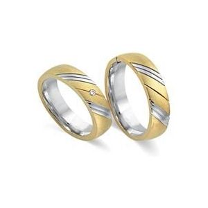 Trouwringen 8 karaat geel witgoud met Diamant